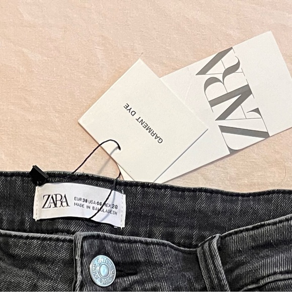 Zara denim jean booty shorts size 6 - Picture 6 of 6